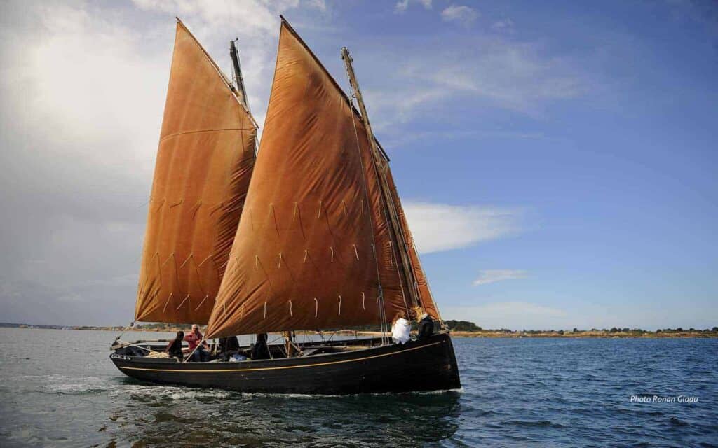 Chaloupe sardinière Eulalie au large de Bréhat