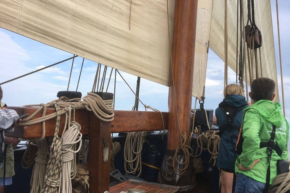 Passzagers à la proue de La Cancalaise